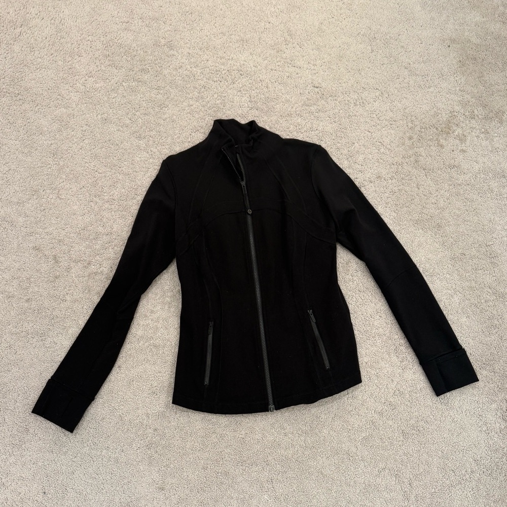 Never worn black Lululemon Define Jacket Luon size 10